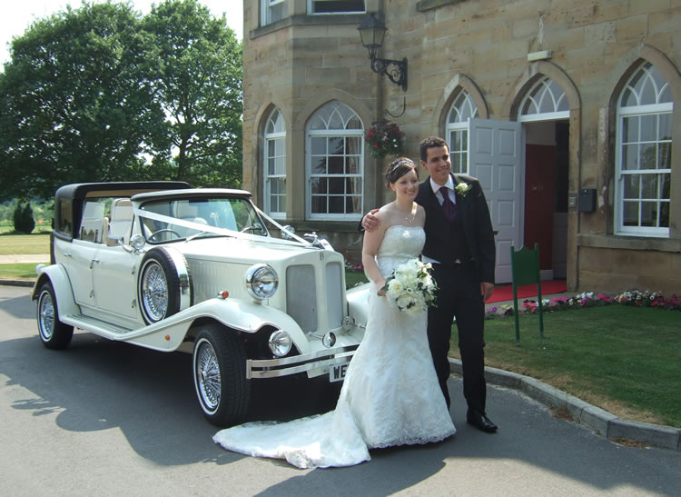 Part-Hardtop Wedding Car 3
