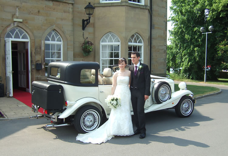 Part-Hardtop Wedding Car 4